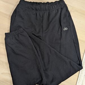 ALO Accolade Black Jogger Pants